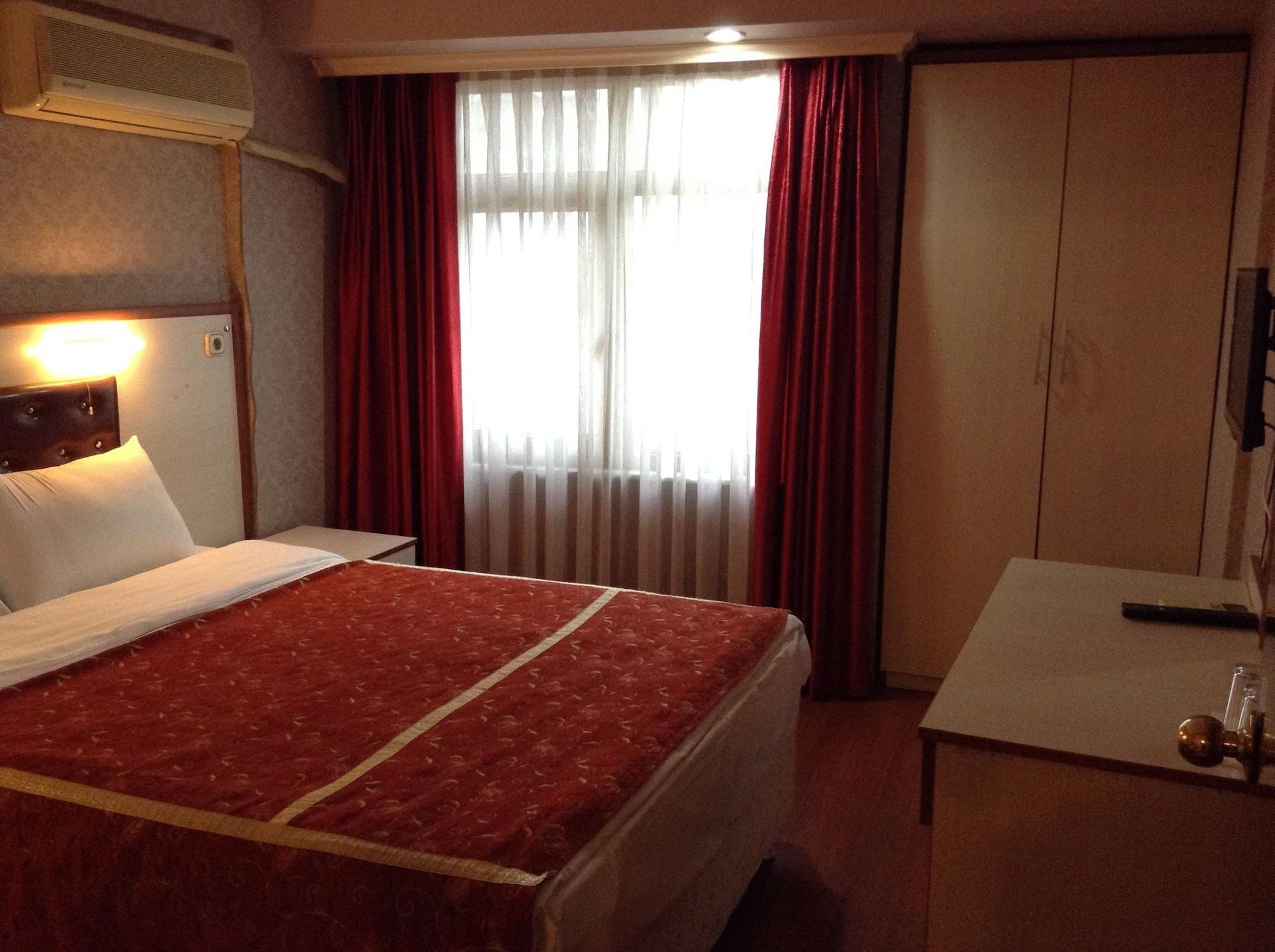 Tayhan Hotel Истанбул Екстериор снимка