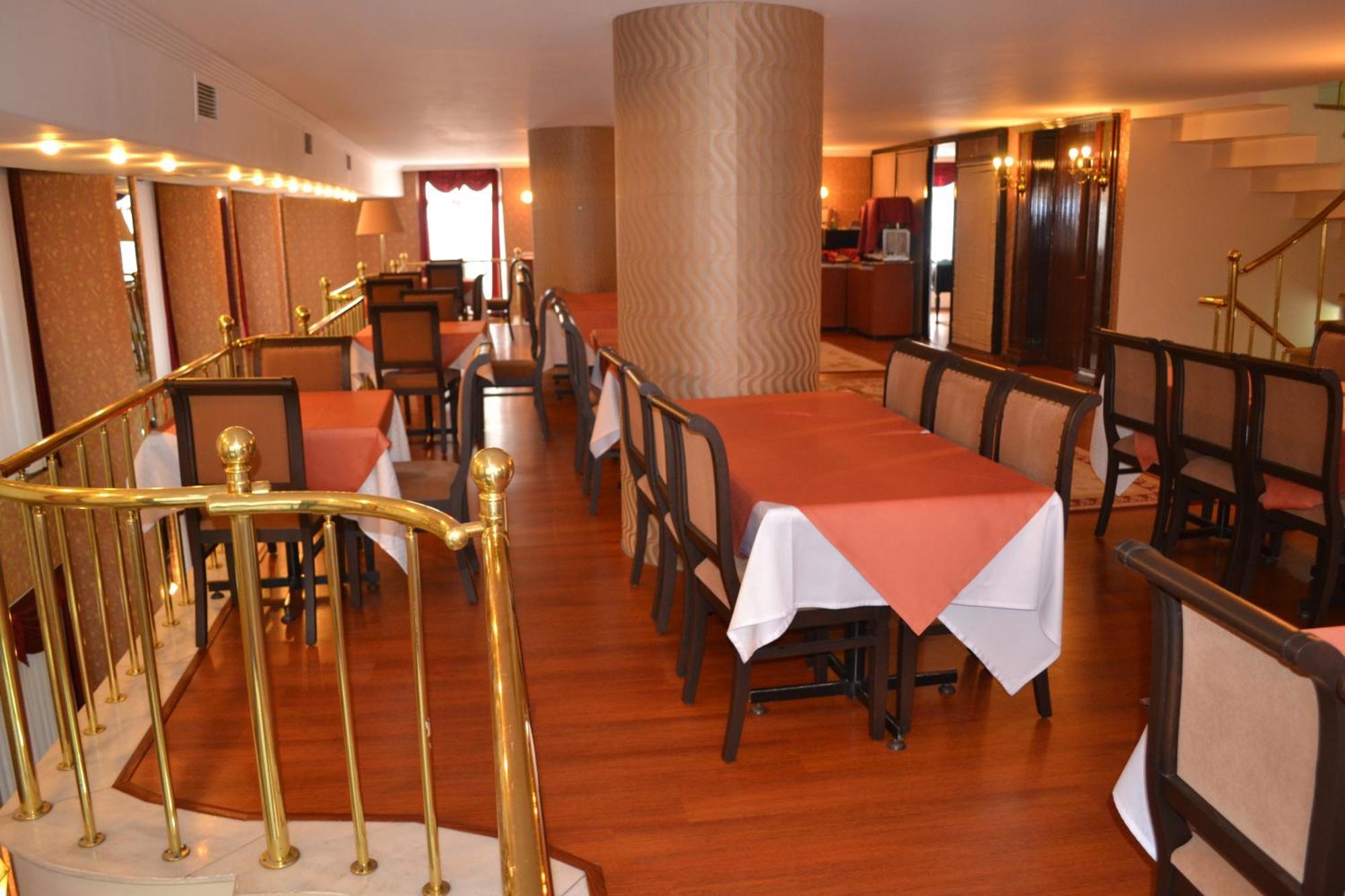 Tayhan Hotel Истанбул Екстериор снимка